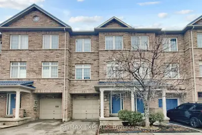 7035 REXWOOD Road 178, Mississauga, ON L4T 4M9