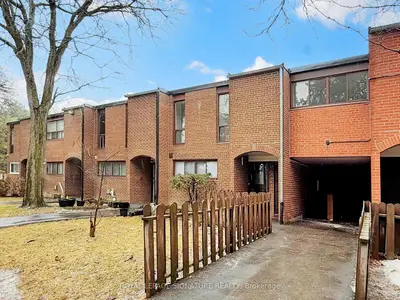 374 Driftwood Avenue 4, Toronto W05, ON M3N 2P5