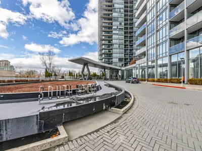 88 Park Lawn Road 2212, Toronto W06, On M8y 0b5