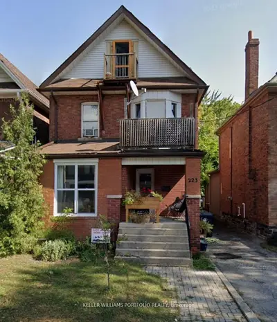 223 Fairview Avenue Basement, Toronto W02, ON M6P 3A6