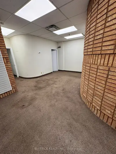12 Bram Court 19, Brampton, On L6w 3r6