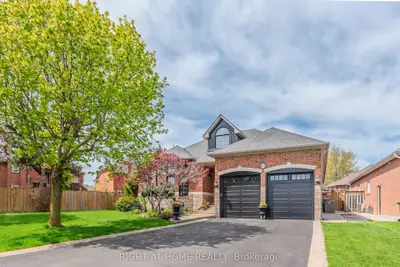 Detached in Caledon