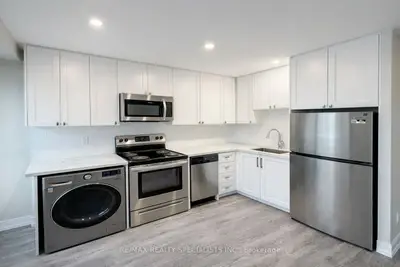 118 Tyndall Avenue 505, Toronto W01, ON M6K 2E7