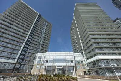 4675 Metcalfe Avenue 108, Mississauga, ON L5M 4N7