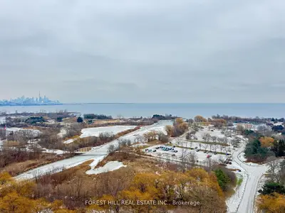 2240 Lake Shore Boulevard W 1806, Toronto W06, On M8v 0b1
