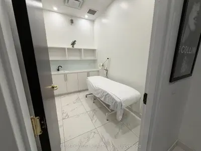 5027 Hurontario Street 4 rm#1, Mississauga, ON L4Z 3X6