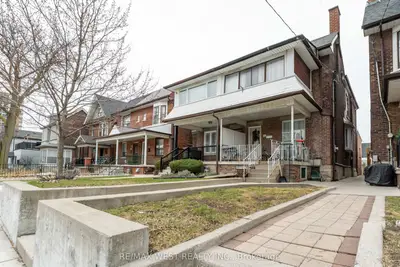 12 Gillespie Avenue # Bsmt Ap, Toronto W03, On M6n 2y6