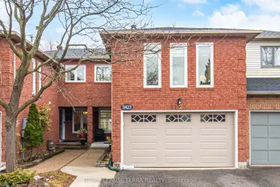 3423 Nighthawk Trail, Mississauga, ON L5N 6G4