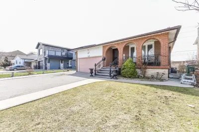 7608 Benavon Road, Mississauga, On L4t 3g3