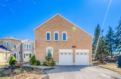 7205 Danton Promenade, Mississauga, On L5n 5c5