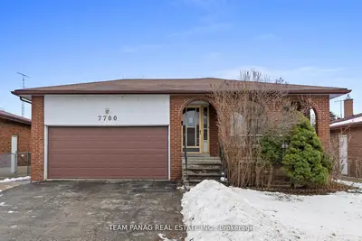 7700 Netherwood Road, Mississauga, ON L4T 2P1