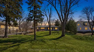 930 Old Derry Road, Mississauga, ON L5W 1A1