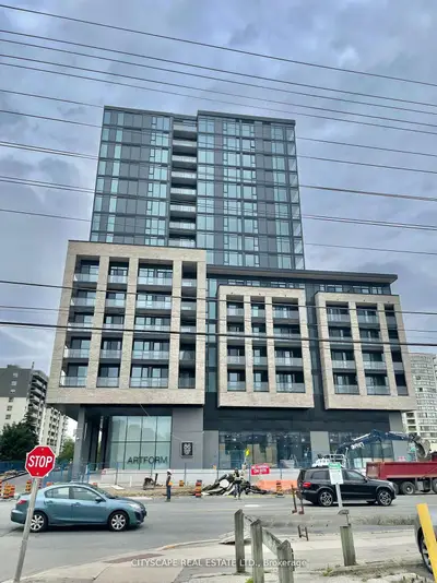 86 Dundas Street E 302, Mississauga, ON L5A 0B1