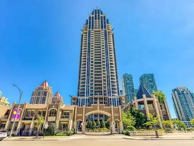 388 Prince Of Wales Drive 412, Mississauga, ON L5B 0A1