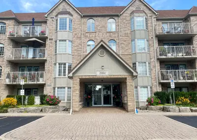 216c Plains Road W 402, Burlington, On L7t 4l1
