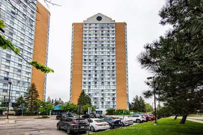 35 Trailwood Drive 1015, Mississauga, On L4z 3l6