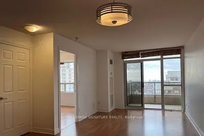 310 Burnhamthorpe Road W 2307, Mississauga, ON L5B 3Y5