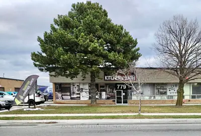 779 Alness Street, Toronto W05, On M3j 2h8