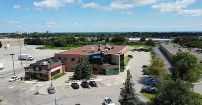 240 Wyecroft Road 104, Oakville, ON L6K 2G7