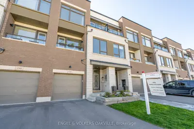 228 Wheat Boom Drive, Oakville, ON L6H 0P4