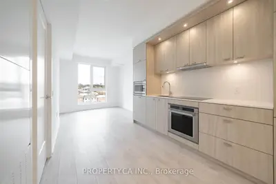 858 Dupont Street 510, Toronto W02, ON M6G 0C1