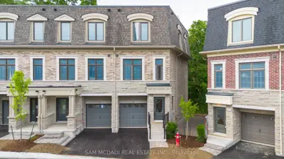 90 Salina Street, Mississauga, On L4m 1x8