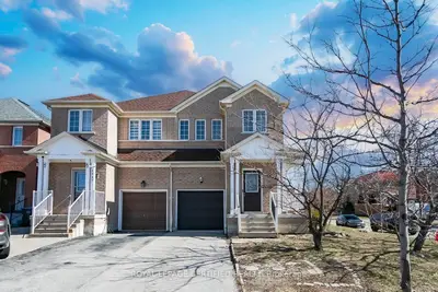 6545 Song Bird Crescent, Mississauga, ON L5W 1E1
