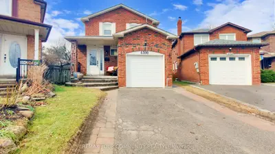 4300 Beacon Lane, Mississauga, On L5c 3v9
