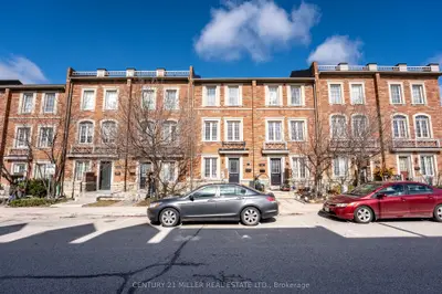 59 Jim Baird Mews, Toronto W05, ON M3L 0C3
