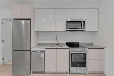 3100 Keele Street 332, Toronto W05, On M3m 0e1