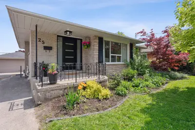25 Gower Road main, Halton Hills, ON L7G 1E6