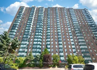 135 Hillcrest Avenue 611, Mississauga, On L5b 4b1