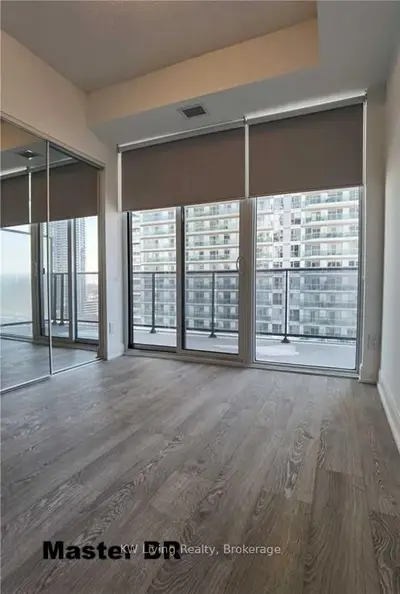 70 Annie Craig Drive 1408, Toronto W06, On M8v 0g2