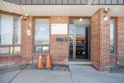 101 Toro Road 35, Toronto W05, On M3j 2z1