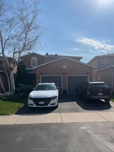 4594 Bismark Crescent, Mississauga, ON L5R 1J8