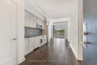 #419 293 The Kingsway, Toronto W08, ON, M9A 0E8