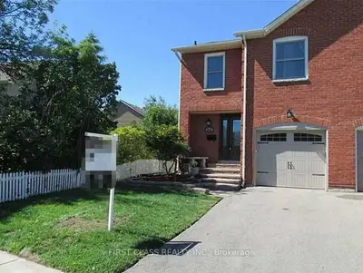 2222 Munn's Avenue, Oakville, On L6h 3m8