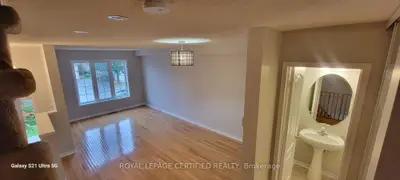 876 Scollard Court, Mississauga, On L5v 2r5