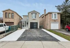 4291 Beacon Lane, Mississauga, ON L5C 3V8