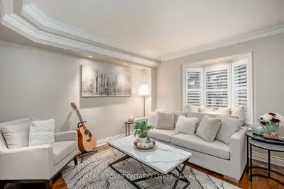 2250 Rockingham Drive 60, Oakville, ON L6H 6J3