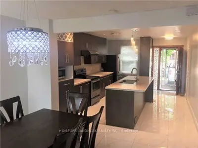 940 Hampstead Court Main Level, Mississauga, On L5c 3l1