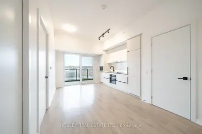 1285 Dupont Street 606, Toronto W02, ON M6H 0E3