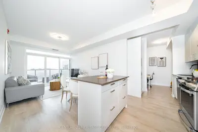 385 Osler Street 610, Toronto W03, On M6n 0b2