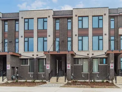 63 Creekbank Road 2, Toronto W04, ON M6L 1C7