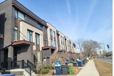 1762a Lawrence Avenue W Room 1, Toronto W04, On M6l 0a3