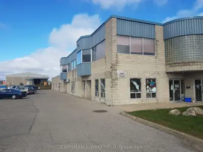 18 Robb Boulevard 4, Orangeville, ON L9W 3L2