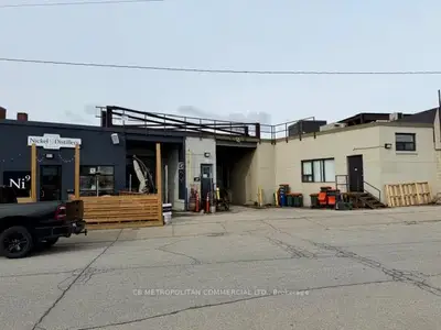 88-142 Cawthra Avenue 102, Toronto W02, On M6n 3c2