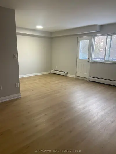 72 First Street 310, Orangeville, On L9w 2e4