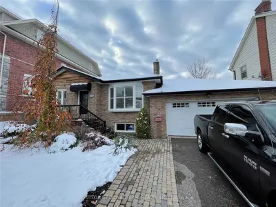 1148 Islington Avenue Lower, Toronto W08, On M8z 4s5