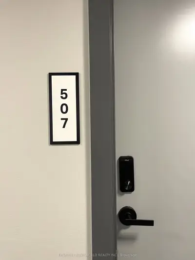 758 Dovercourt Road 507, Toronto W02, On M6h 2x2